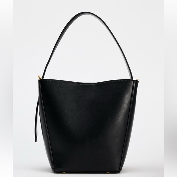 Bucket Bag - Picture 6 of 11